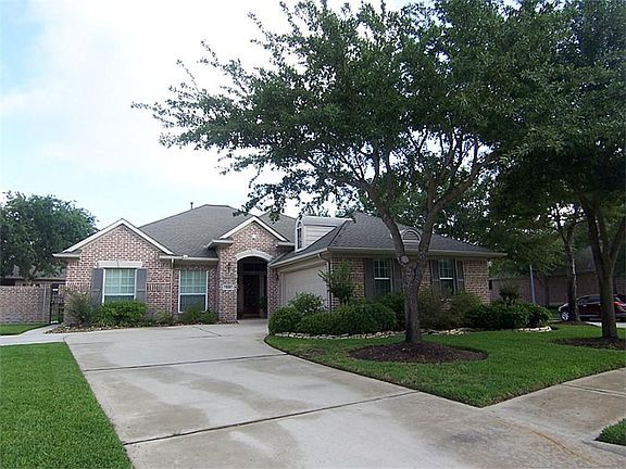 2nd image of 3226 Laureumont Ln
