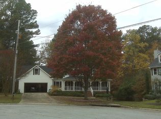 121 Harlan Ct, Sugar Hill, GA 30518