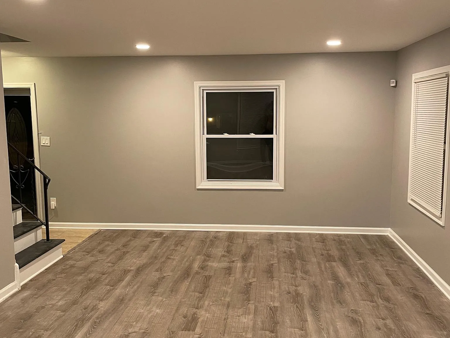 42 Peachfield Ln — Photo 3