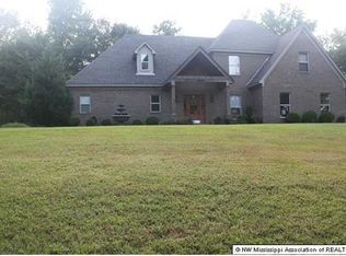 9009 W Wilson Mill Rd, Lake Cormorant, MS 38641