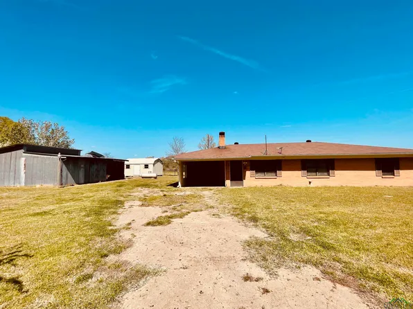 1608 Fm 124 E, Beckville, TX 75631