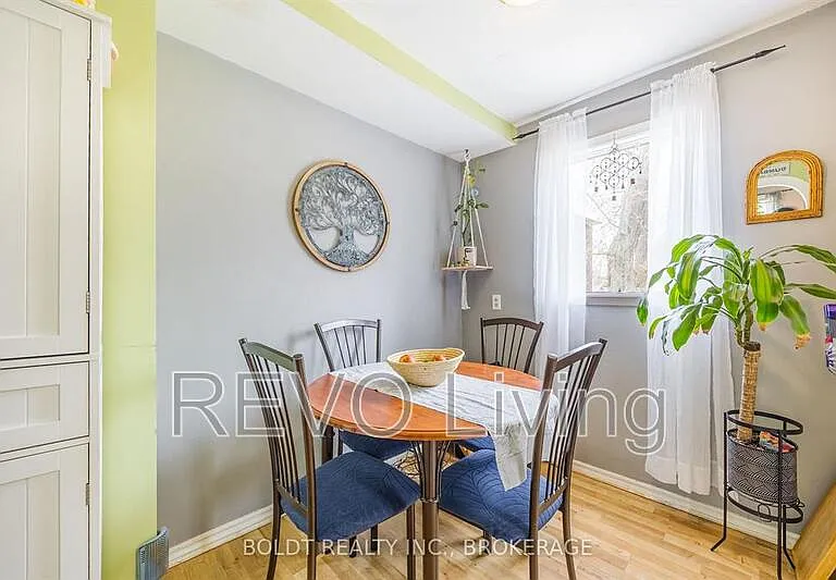 6019 Dorchester Rd — Photo 4