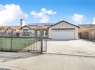 3030 Melvin St, Rosamond, CA 93560