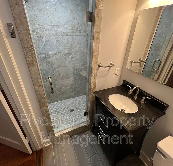 144 Northwood Dr — Photo 16