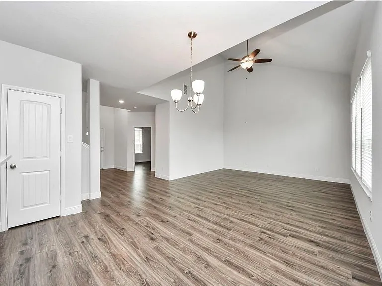 7638 Nevaeh Crest Path — Photo 11