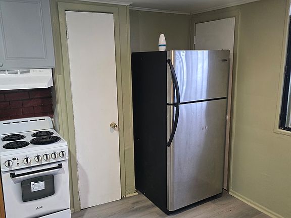 4th image of 124-20 155th St #1