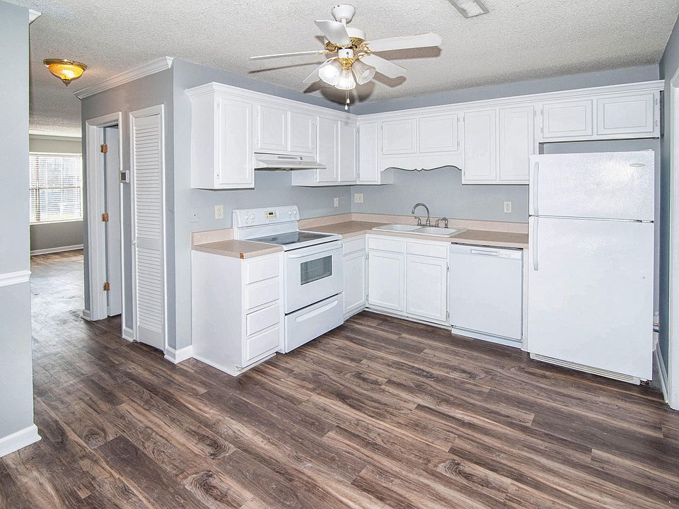 1st image of 1920 Tropicana Rd #10