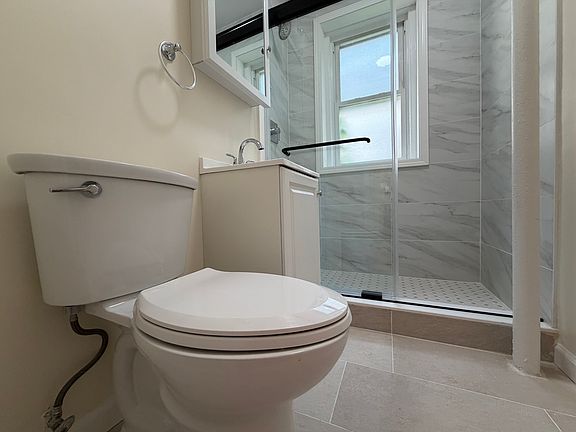 2nd image of 1450 Commonwealth Ave #6b6483f7d