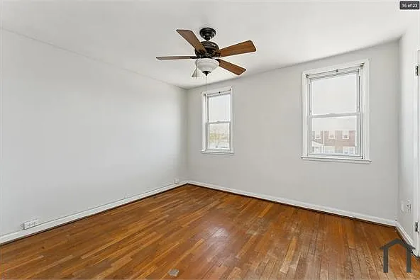 7900 Saint Claire Ln — Photo 16