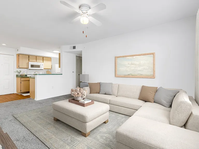 Nantucket Bay Apartments — Photo 30
