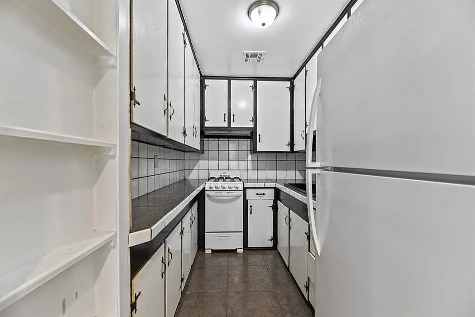 1 bed, 629 sqft, $775 — Photo 2