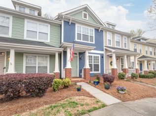 247 Hurston Cir, Charlotte, NC 28208