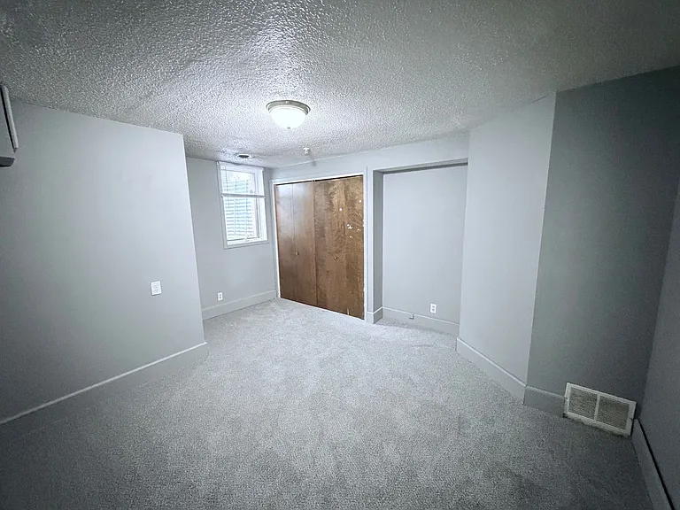 6109 Penn Ave S — Photo 20