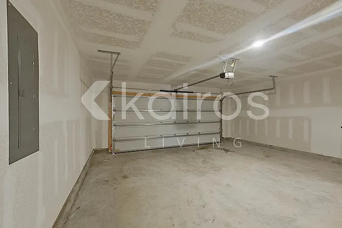4675 Malay Cir — Photo 27