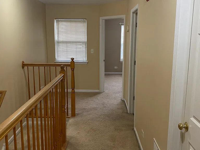 2513 Oneida Ln — Photo 2