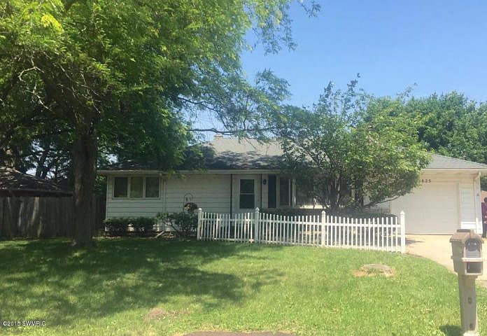 1st image of 1825 Winters Dr