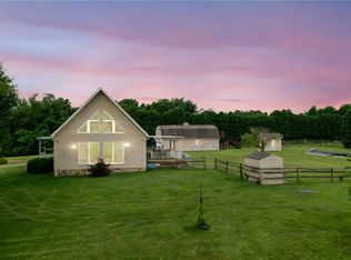 135 Preacher Rd, Hunker, PA 15639