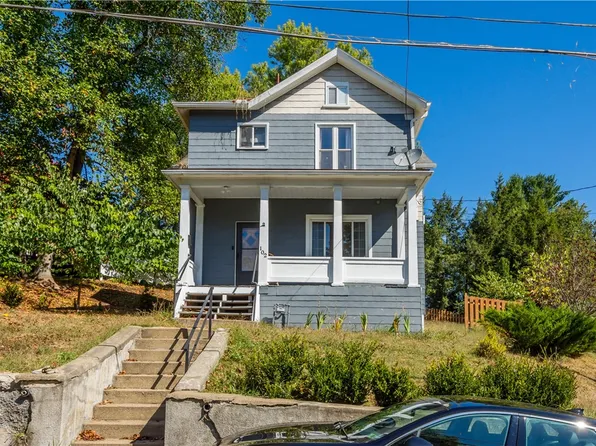 102 Lincoln Ave, Bentleyville, PA 15314