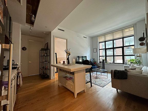 3rd image of 41-21 28th St #4E