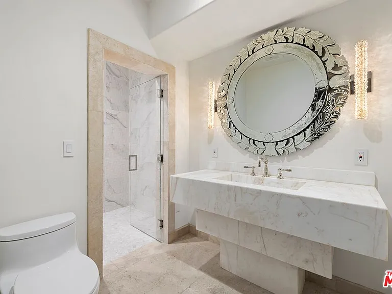 22435 Pacific Coast Hwy — Photo 22