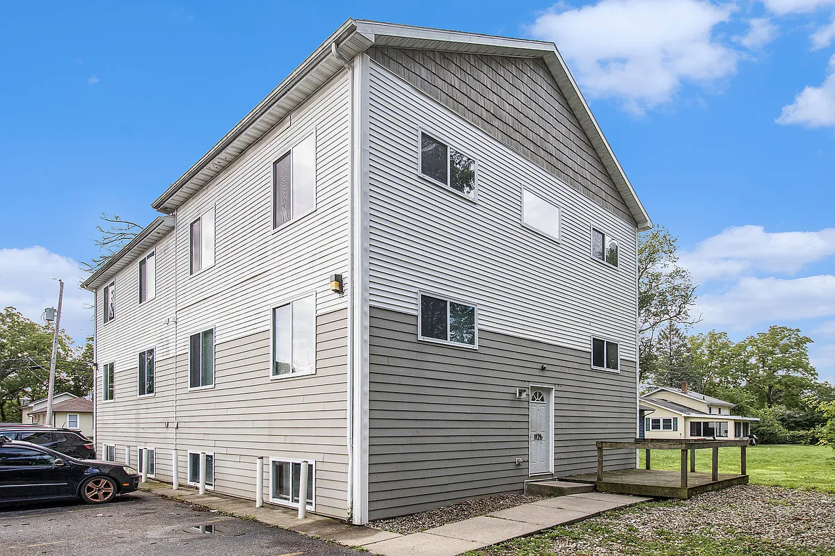 Building Photo - 1126 Lafayette Ave