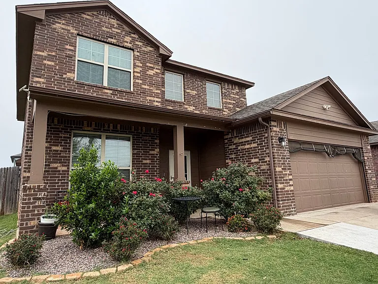 2501 Caden Ct #A — Photo 5