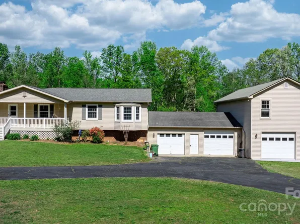 229 Oakridge Rd, Stanley, NC 28164