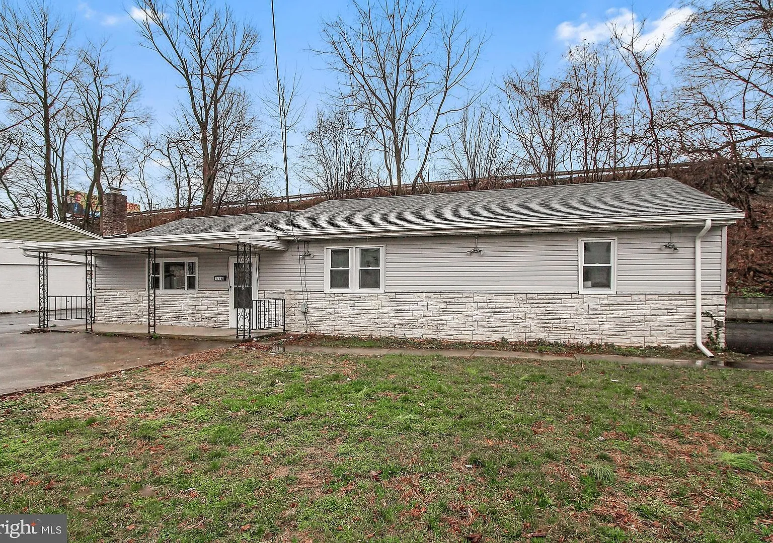 3 Bedroom East Pennsboro Schools. — Photo 2