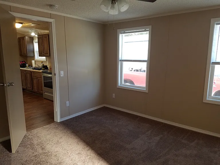 133 Wheeler Cir #6 — Photo 17