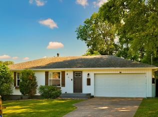 2712 E Cragmont St, Springfield, MO 65804