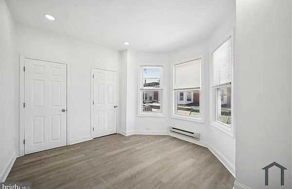 558 E Herman St #1 — Photo 2