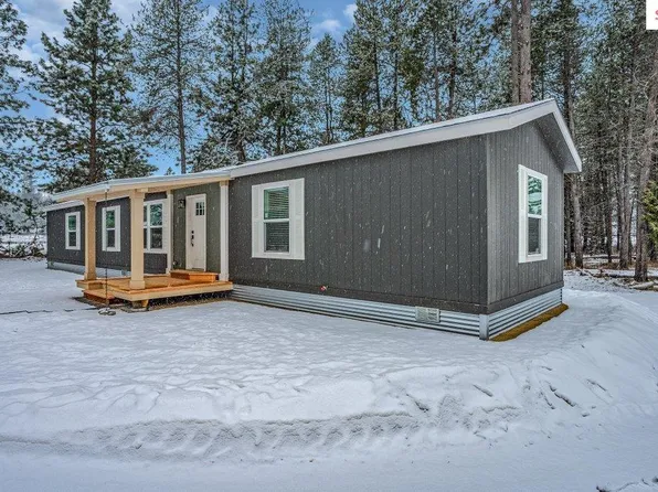 235 Davis Rd, Sagle, ID 83860