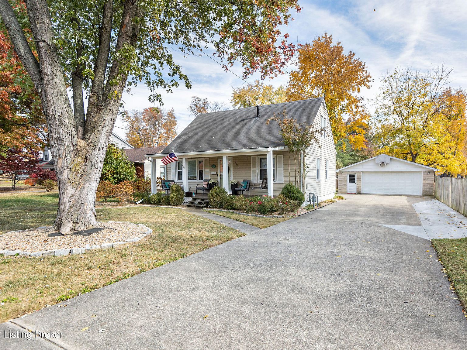 7721 Dingle Dell Rd, Louisville, KY 40214 Zillow