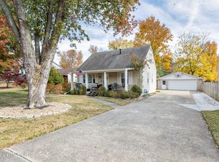 7721 Dingle Dell Rd, Louisville, KY 40214