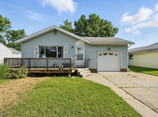 171 Best St, Bedford, OH 44146