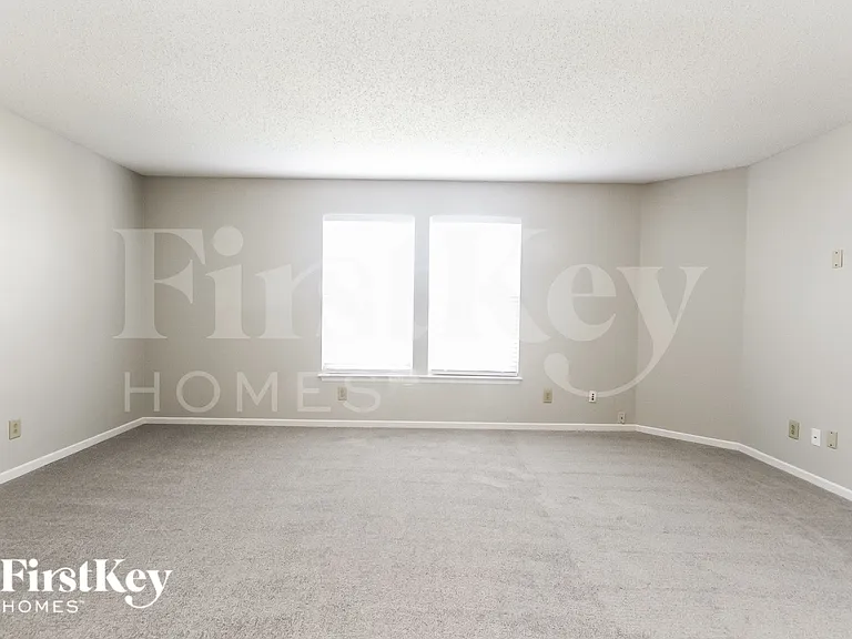 6806 W Stansbury Blvd — Photo 13
