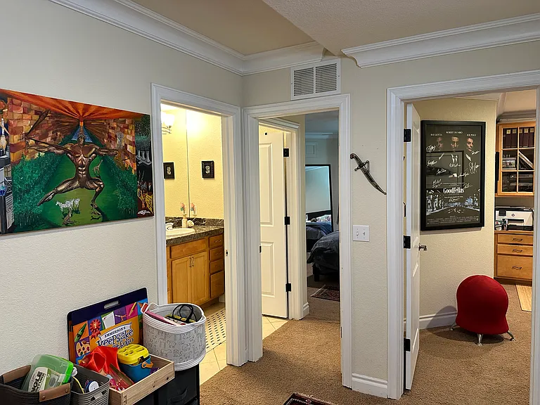 1884 S Clarkson St — Photo 27