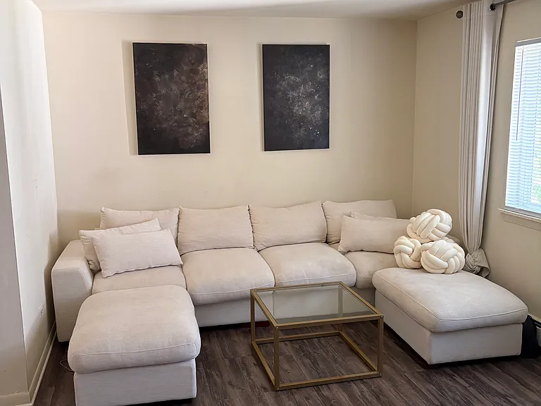 7438 Franklin St — Photo 3