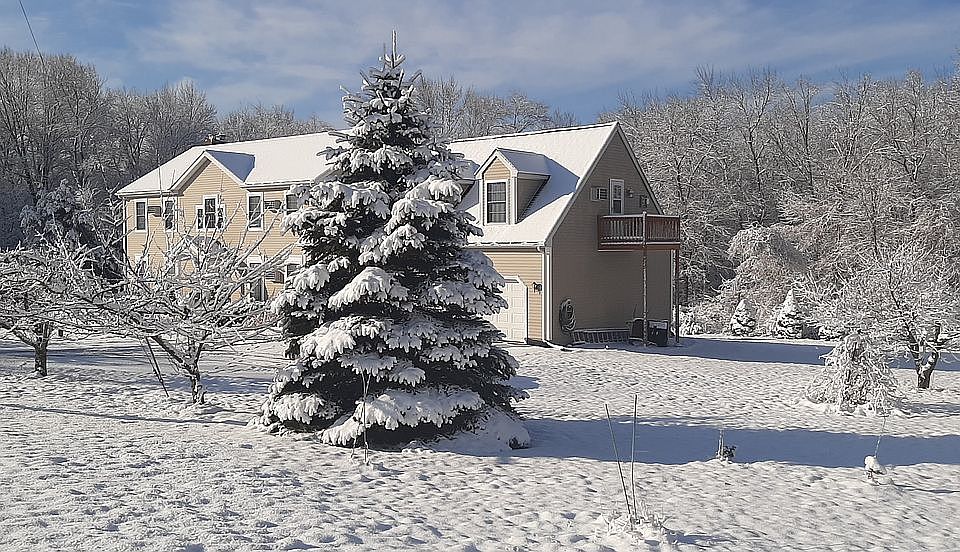 1st image of 38 Chardonnay Ln