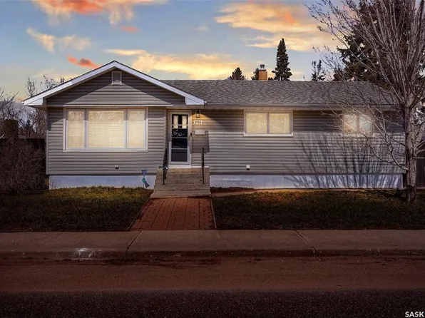 2050 Jubilee AVENUE, Regina, SK S4S 3T8