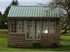 Home for Sale in Pleasant Hill, Oregon $174,900