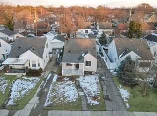 615 S Campbell Rd, ROYAL OAK, MI 48067