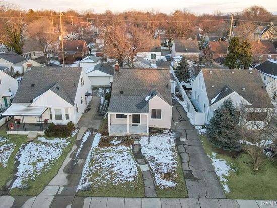 615 S Campbell Rd, ROYAL OAK, MI 48067