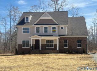 8450 Roden Dr, Mechanicsville, VA 23111