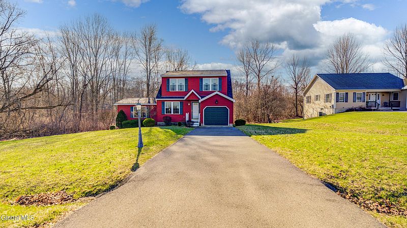 3rd image of 16 Breckenridge Drive