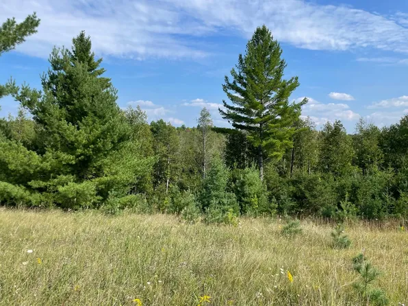 Snuff Box Rd, Hermansville, MI 49847