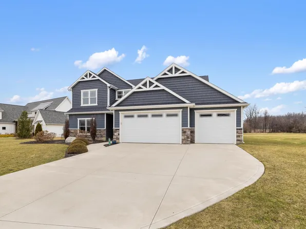 2839 Costa Pl, Fort Wayne, IN 46845