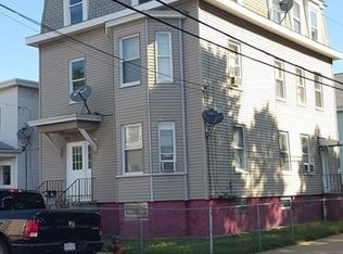 176 Shepard St, Lynn, MA 01902
