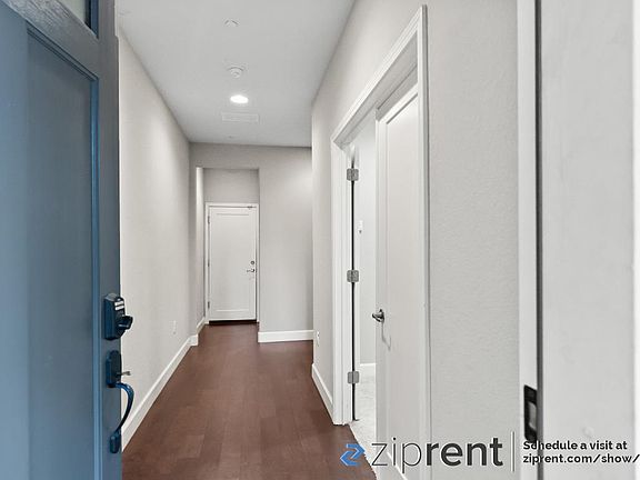 3rd image of 6029 Sunstone Dr