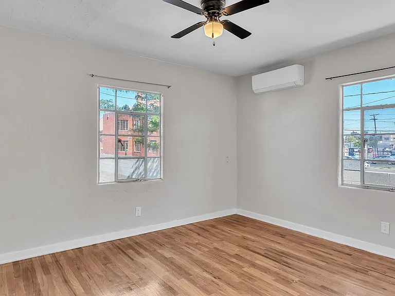 205 Harvard Dr SE #A — Photo 19